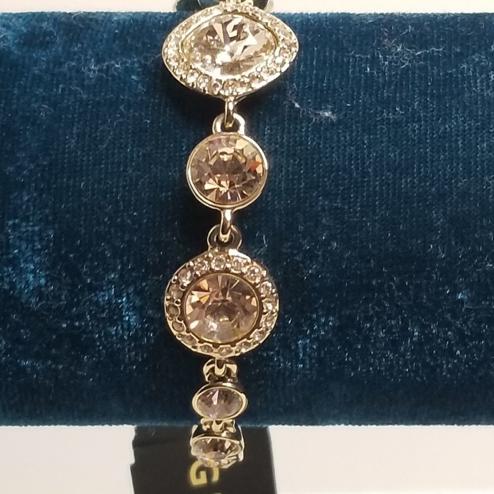 Givenchy Bracelet - Picture 4 of 8